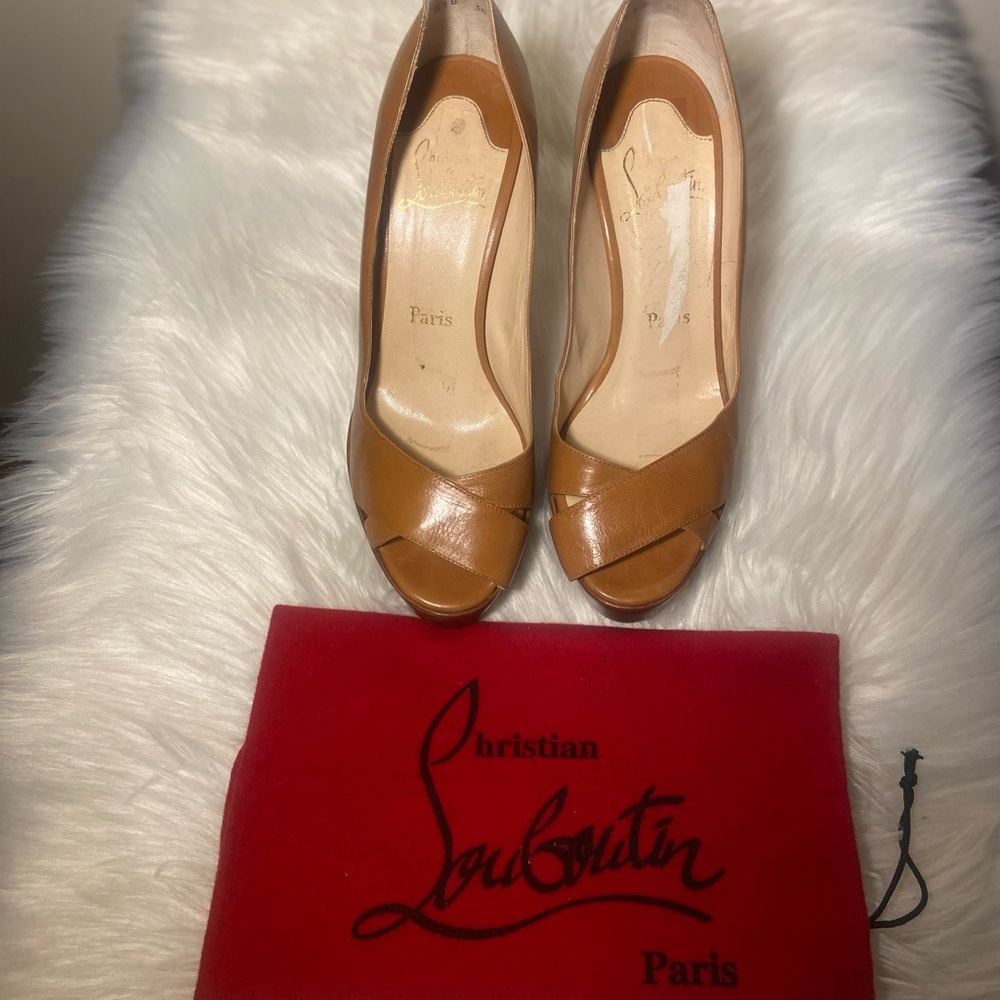 Christian Louboutin- Miss Marple Peep-Toe Platforms